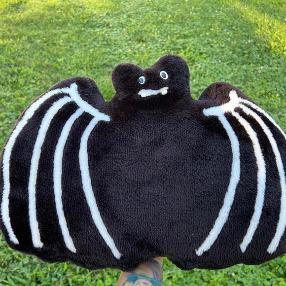 Other - Vintage black spooky bat pillow/plush